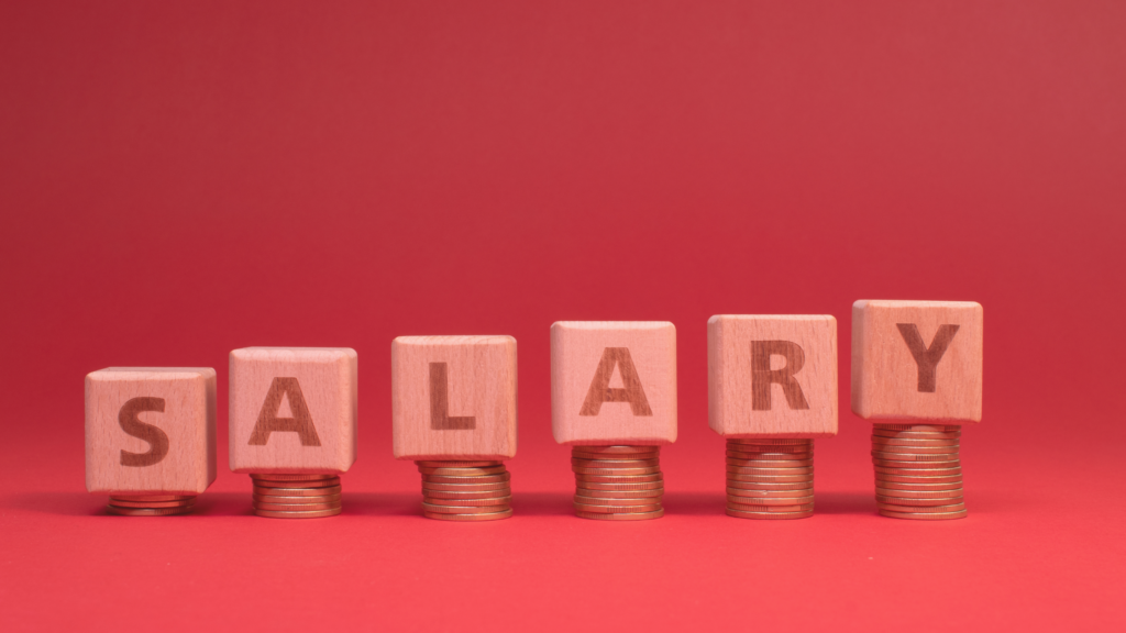 Bild mit Münzen und Text "Salary"
